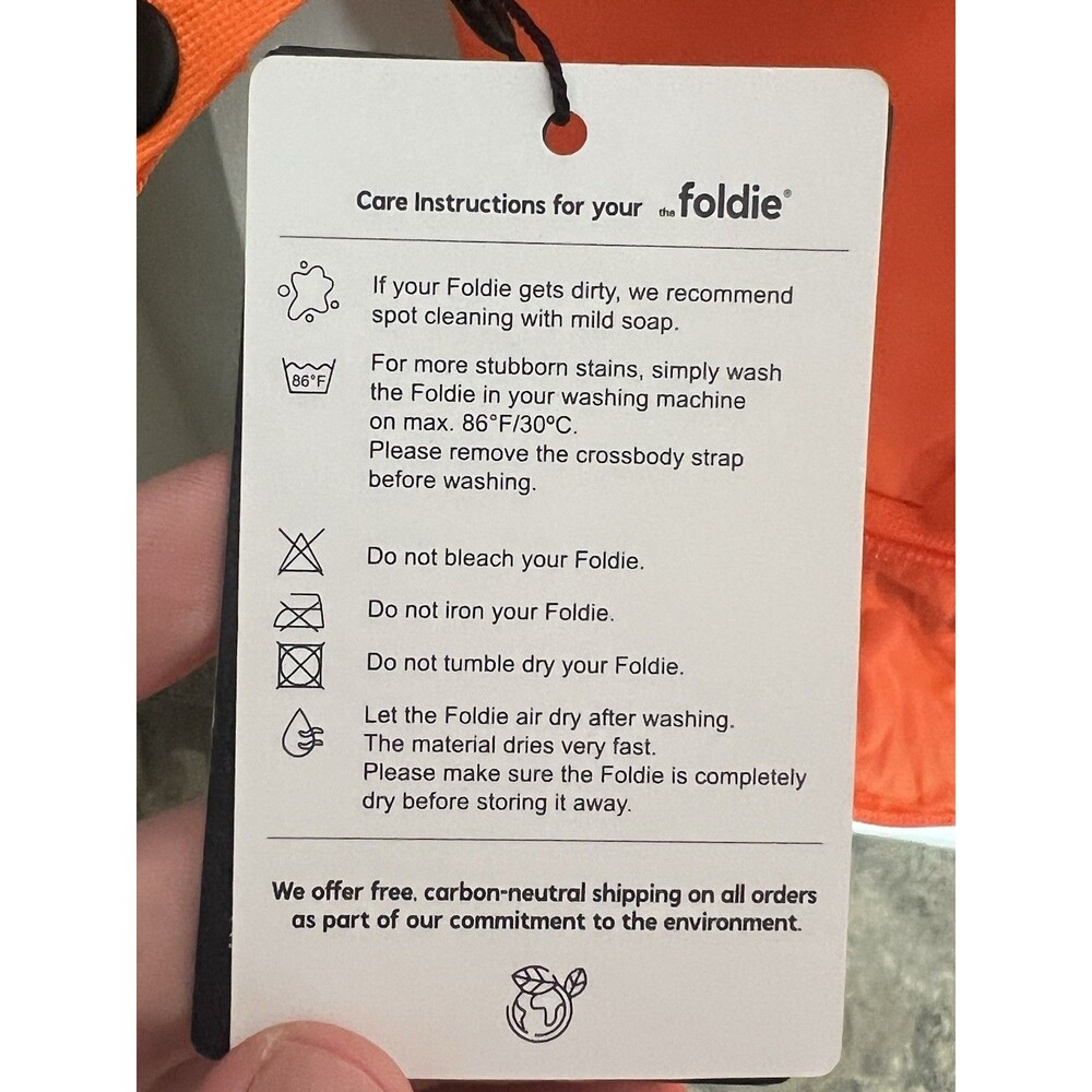 The Foldie Travel Bag •Orange NWT - Picture 4 of 6